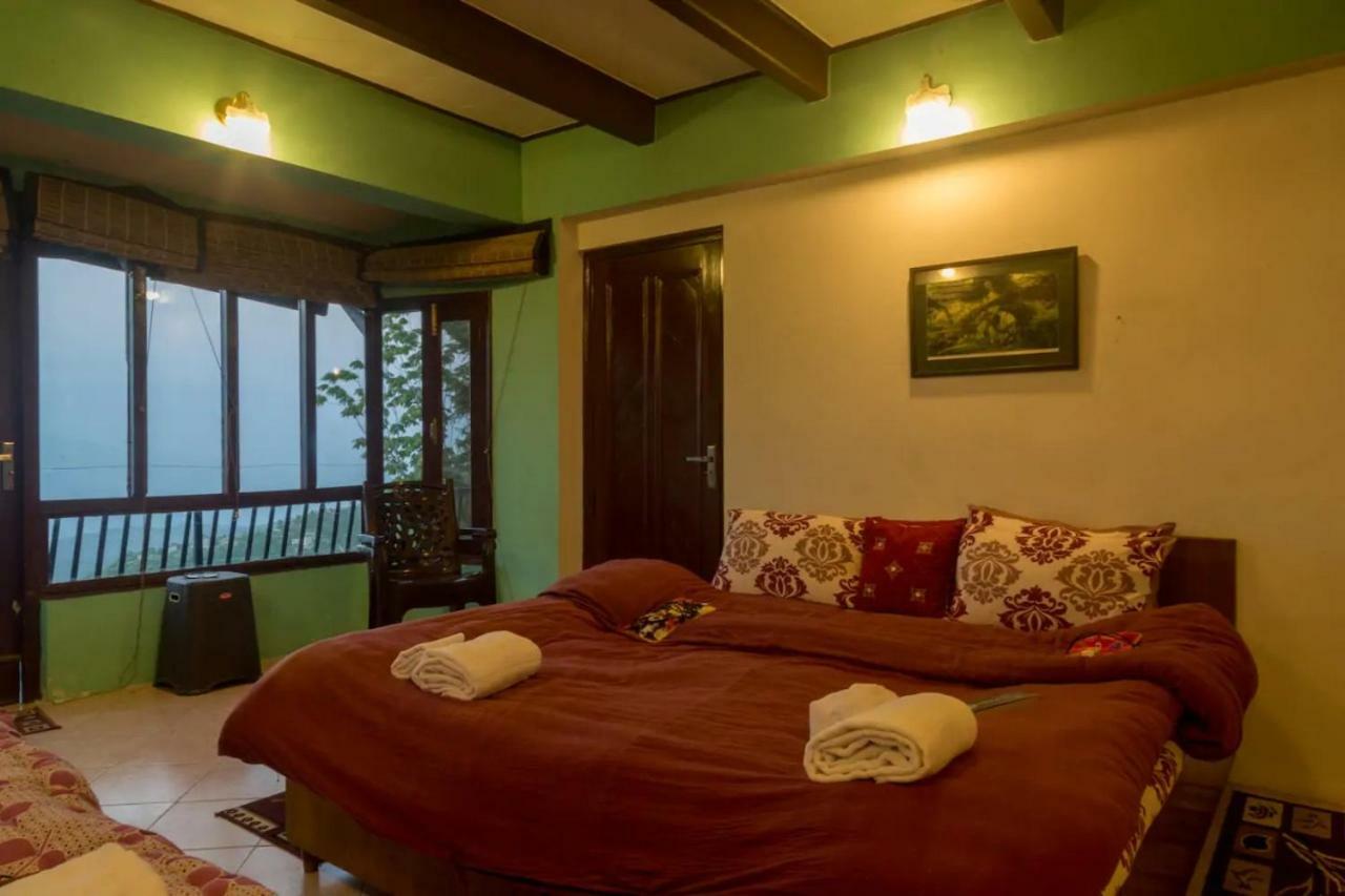 Vila Himalayan Aleph Hospitality Kanatal Exteriér fotografie